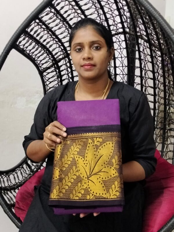 ❣️ Sungudi Cotton mayuri long border - Image 17