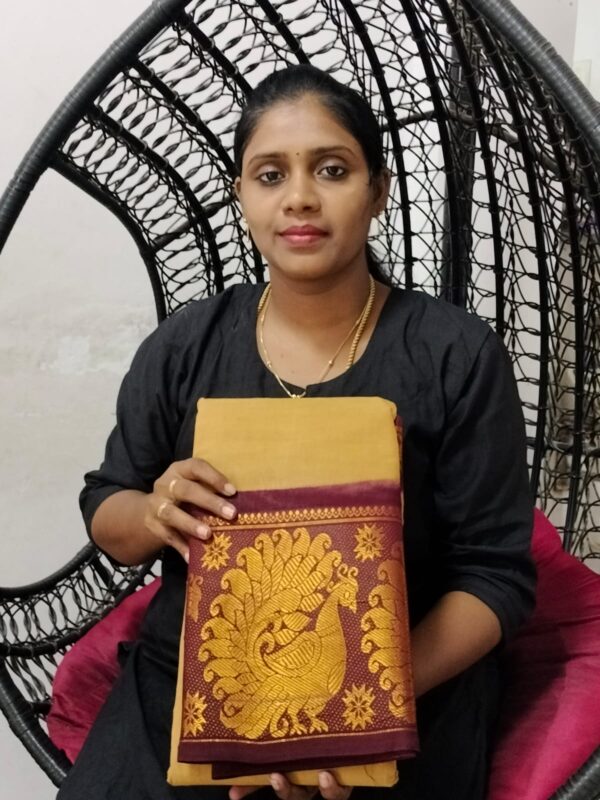 ❣️ Sungudi Cotton mayuri long border - Image 11